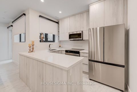 Photo 40 at 188 Duplex Avenue, Eglinton, Toronto