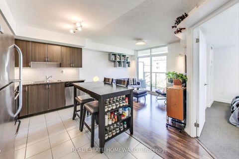 Photo 5 at 406 - 816 Lansdowne Avenue, Junction, Toronto