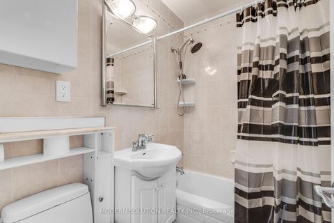 Photo 17 at 104 - 59 Neptune Drive, Lawrence, Toronto