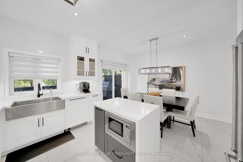 Photo 9 at 5 - 8032 Kipling Avenue, West Woodbridge, Vaughan