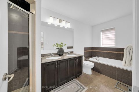 Photo 18 at 5 - 8032 Kipling Avenue, West Woodbridge, Vaughan