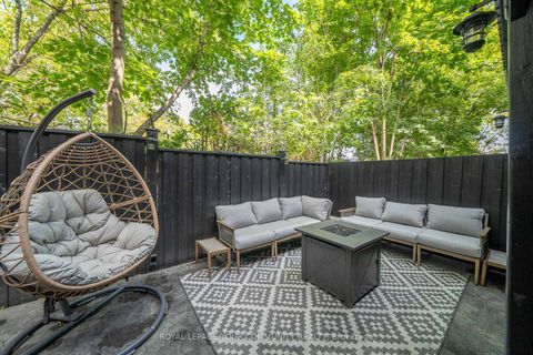 Photo 26 at 5 - 8032 Kipling Avenue, West Woodbridge, Vaughan