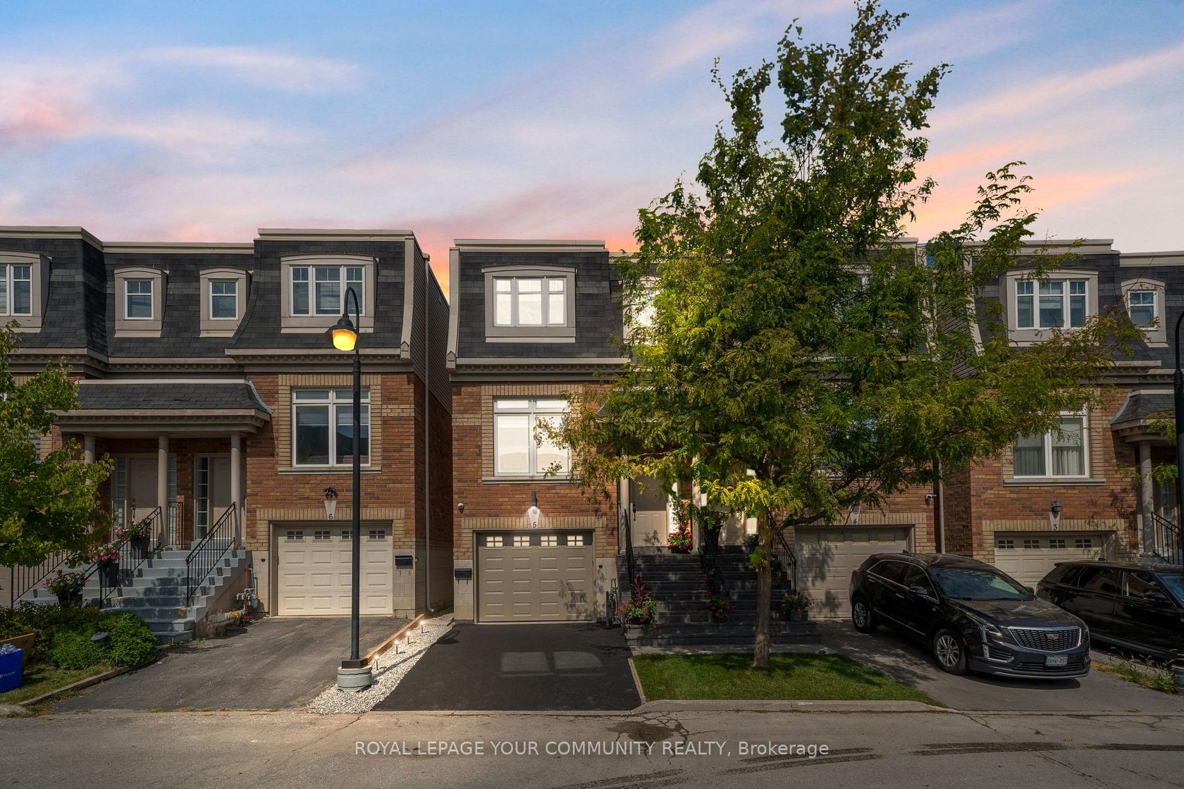 5 - 8032 Kipling Avenue, West Woodbridge, Vaughan 
