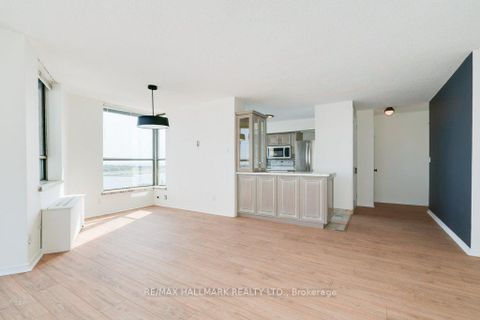 Photo 4 at 1501 - 260 Queens Quay W, Waterfront Communities C1, Toronto