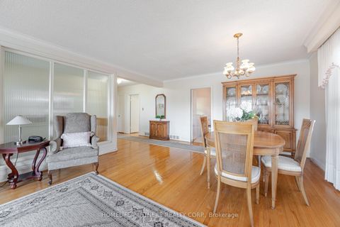 Photo 7 at 91 Denbigh Crescent, CFB, Toronto