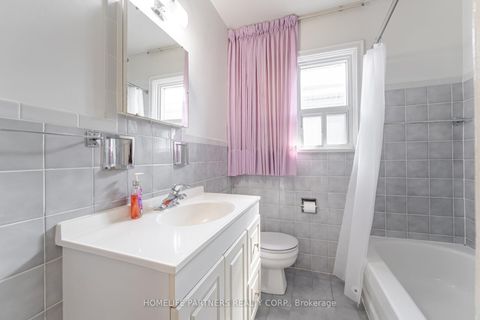 Photo 21 at 91 Denbigh Crescent, CFB, Toronto