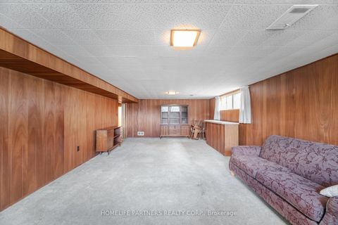 Photo 27 at 91 Denbigh Crescent, CFB, Toronto