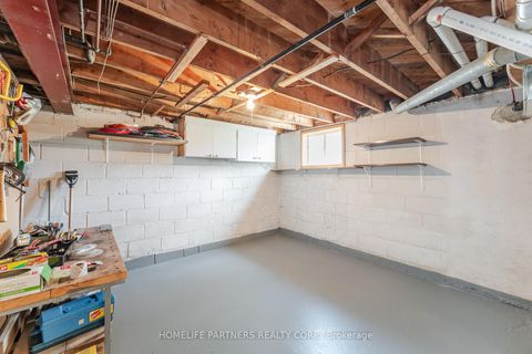 Photo 31 at 91 Denbigh Crescent, CFB, Toronto