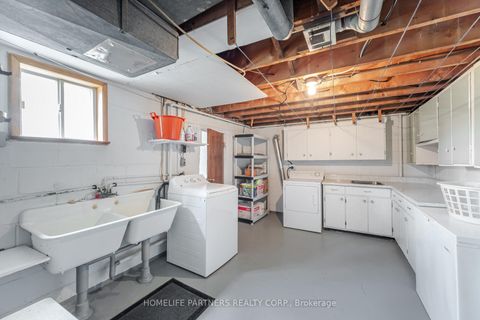 Photo 33 at 91 Denbigh Crescent, CFB, Toronto