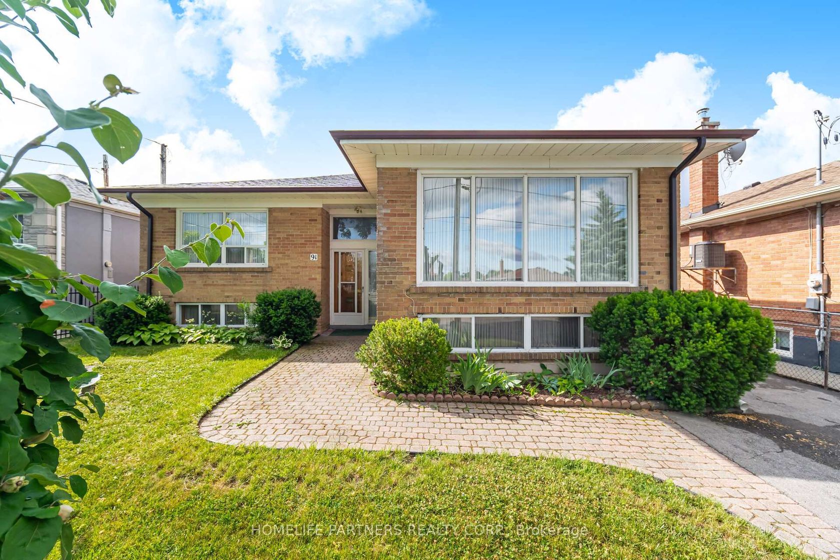 91 Denbigh Crescent, CFB, Toronto 