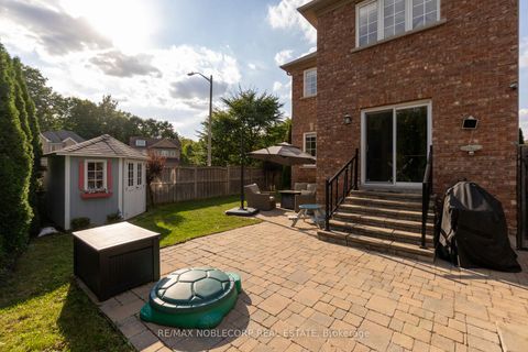 Photo 36 at 25 Aztec Court, Westbrook, Richmond Hill