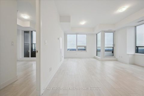 Photo 12 at 2203 - 297 Oak Walk Drive, RO River Oaks, Oakville