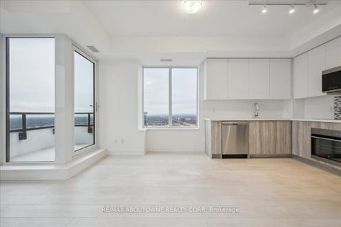 Photo 14 at 2203 - 297 Oak Walk Drive, RO River Oaks, Oakville