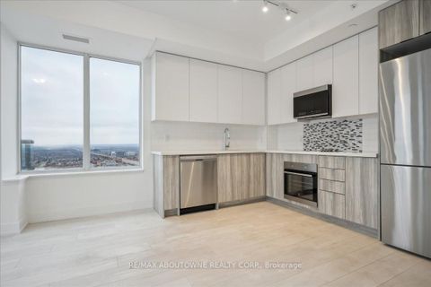 Photo 15 at 2203 - 297 Oak Walk Drive, RO River Oaks, Oakville