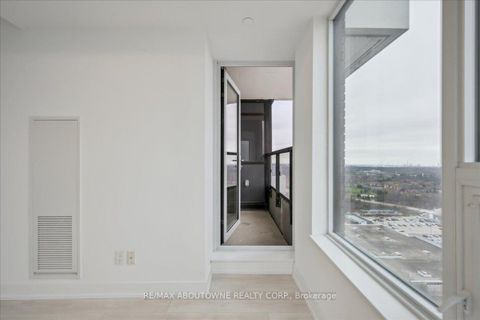 Photo 30 at 2203 - 297 Oak Walk Drive, RO River Oaks, Oakville