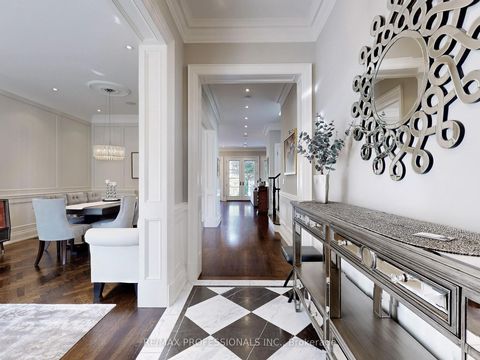 Photo 1 at 25 Humbervale Boulevard, Queensway, Toronto