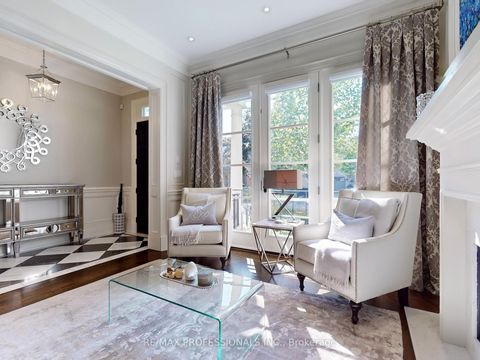 Photo 2 at 25 Humbervale Boulevard, Queensway, Toronto