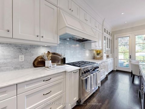 Photo 10 at 25 Humbervale Boulevard, Queensway, Toronto