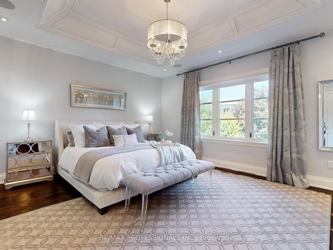 Photo 18 at 25 Humbervale Boulevard, Queensway, Toronto