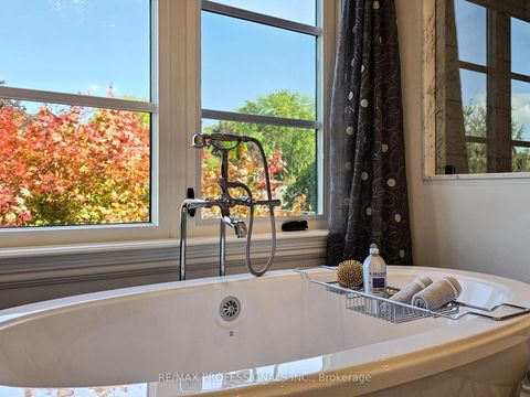 Photo 23 at 25 Humbervale Boulevard, Queensway, Toronto