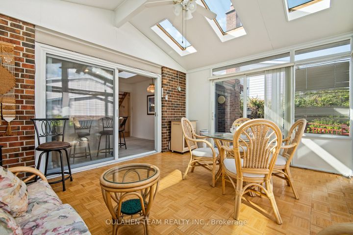 Photo 10 at 27 Hornshill Drive, Agincourt North, Toronto