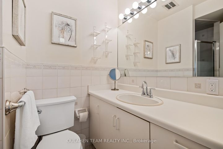 Photo 23 at 27 Hornshill Drive, Agincourt North, Toronto