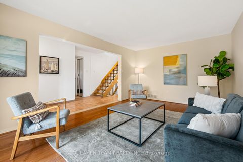 Photo 3 at 27 Hornshill Drive, Agincourt North, Toronto