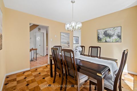 Photo 5 at 27 Hornshill Drive, Agincourt North, Toronto
