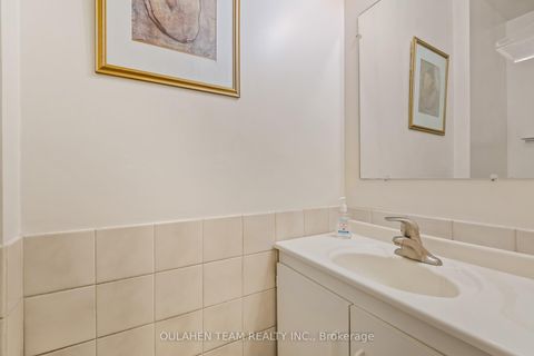 Photo 14 at 27 Hornshill Drive, Agincourt North, Toronto