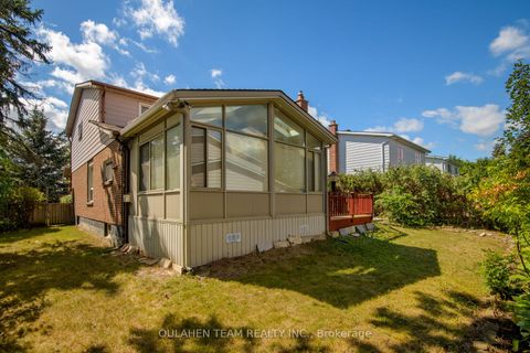 Photo 34 at 27 Hornshill Drive, Agincourt North, Toronto