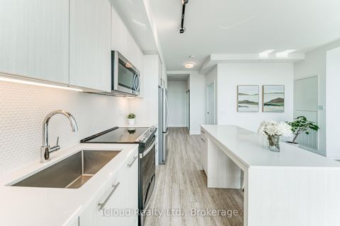 Photo 12 at 712 - 286 Main Street, Danforth, Toronto