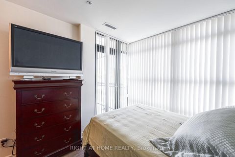 Photo 13 at 314 - 2522 Keele Street, Maple Leaf, Toronto