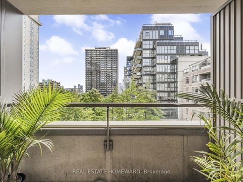 Photo 22 at 720 - 5 Rosehill Avenue, Moore Park, Toronto