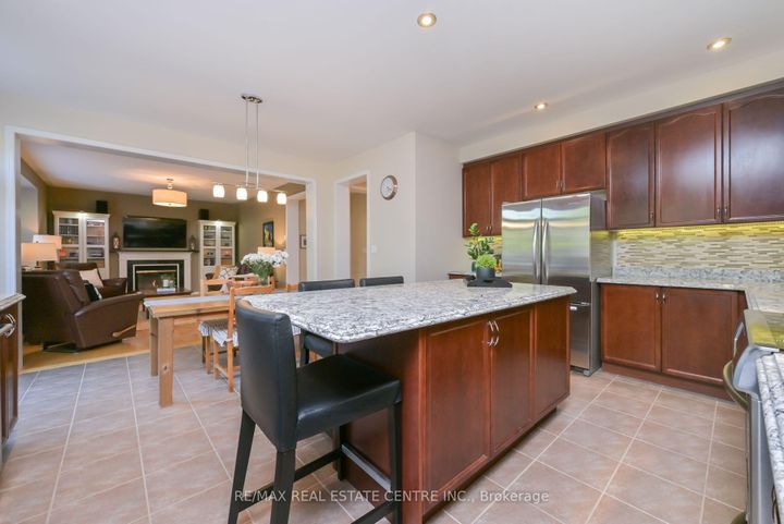 Photo 10 at 389 Potts Terrace, HA Harrison, Milton
