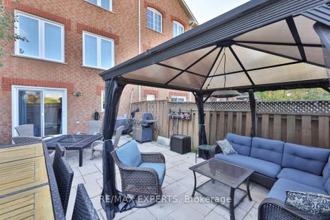 Photo 22 at 46 Lucena Crescent, Maple, Vaughan