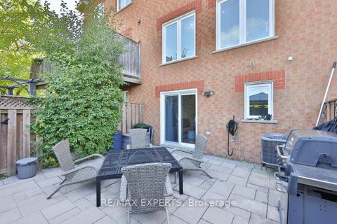 Photo 23 at 46 Lucena Crescent, Maple, Vaughan