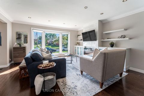 Photo 4 at 226 Cass Avenue, Sullivan, Toronto