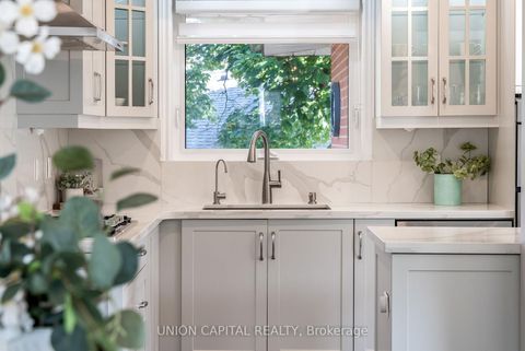 Photo 13 at 226 Cass Avenue, Sullivan, Toronto