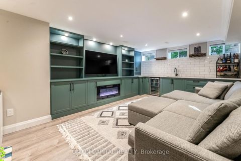 Photo 29 at 226 Cass Avenue, Sullivan, Toronto