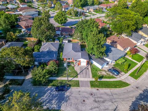 Photo 43 at 226 Cass Avenue, Sullivan, Toronto
