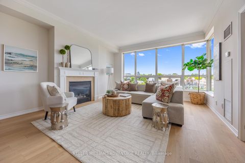 Photo 12 at 904 - 2662 Bloor Street W, Kingsway South, Toronto