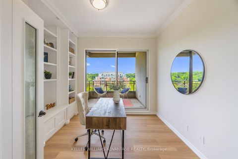 Photo 20 at 904 - 2662 Bloor Street W, Kingsway South, Toronto