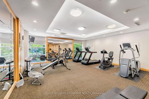 Photo 44 at 904 - 2662 Bloor Street W, Kingsway South, Toronto