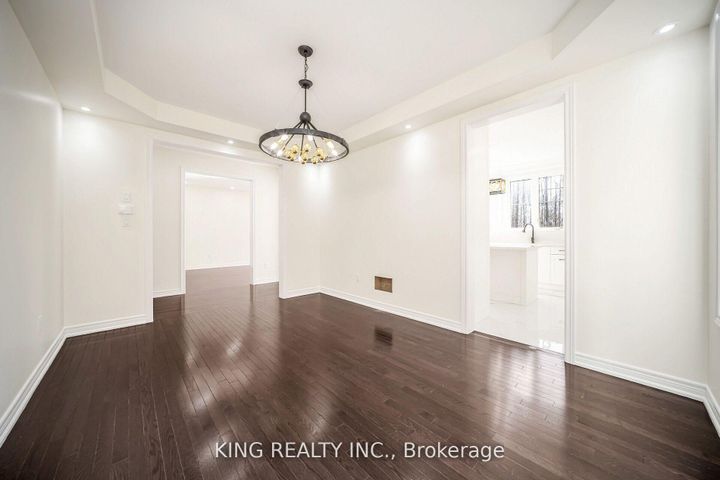 Photo 9 at 52 Haverstock Crescent, Northwest Brampton, Brampton