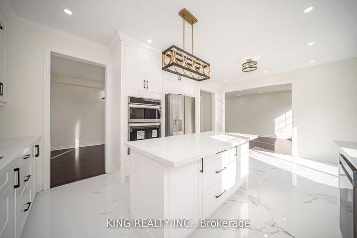 Photo 13 at 52 Haverstock Crescent, Northwest Brampton, Brampton