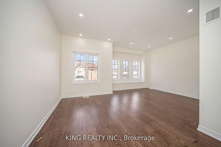 Photo 21 at 52 Haverstock Crescent, Northwest Brampton, Brampton