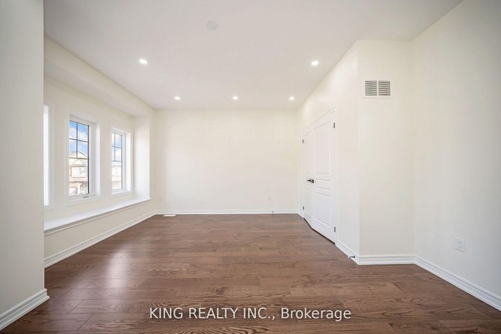 Photo 22 at 52 Haverstock Crescent, Northwest Brampton, Brampton