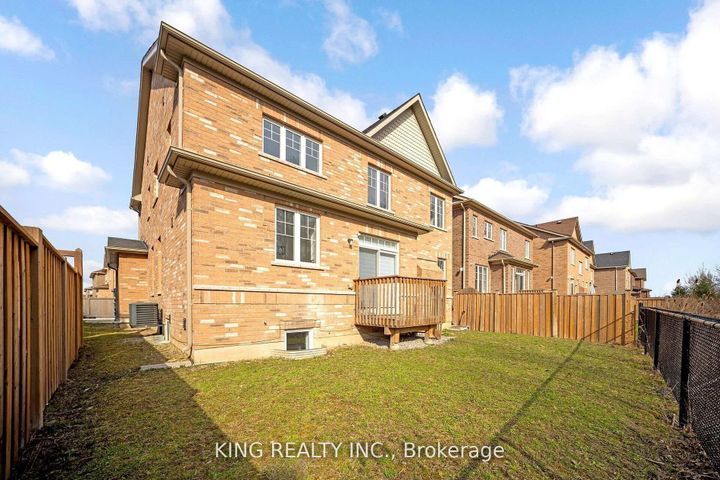 Photo 48 at 52 Haverstock Crescent, Northwest Brampton, Brampton