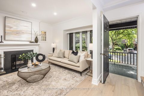 Photo 4 at 262 St Clements Avenue, Eglinton, Toronto