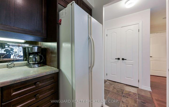 Photo 23 at 606 - 2111 Lake Shore Boulevard W, Mimico, Toronto